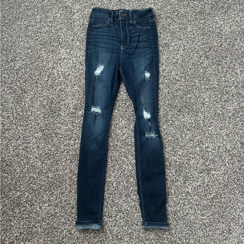 Hollister Juniors Ultra High Rise Dark Wash Distressed Jean Leggings